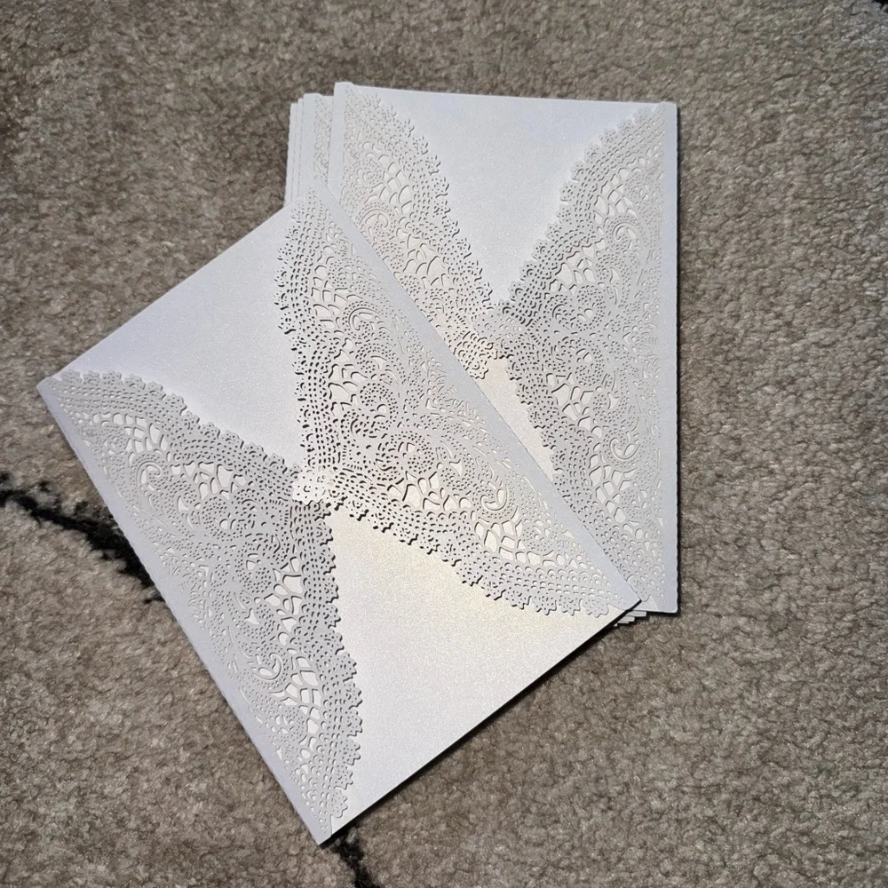 24 Pearlscent Lace Laser Cut Wedding Invitation Cover